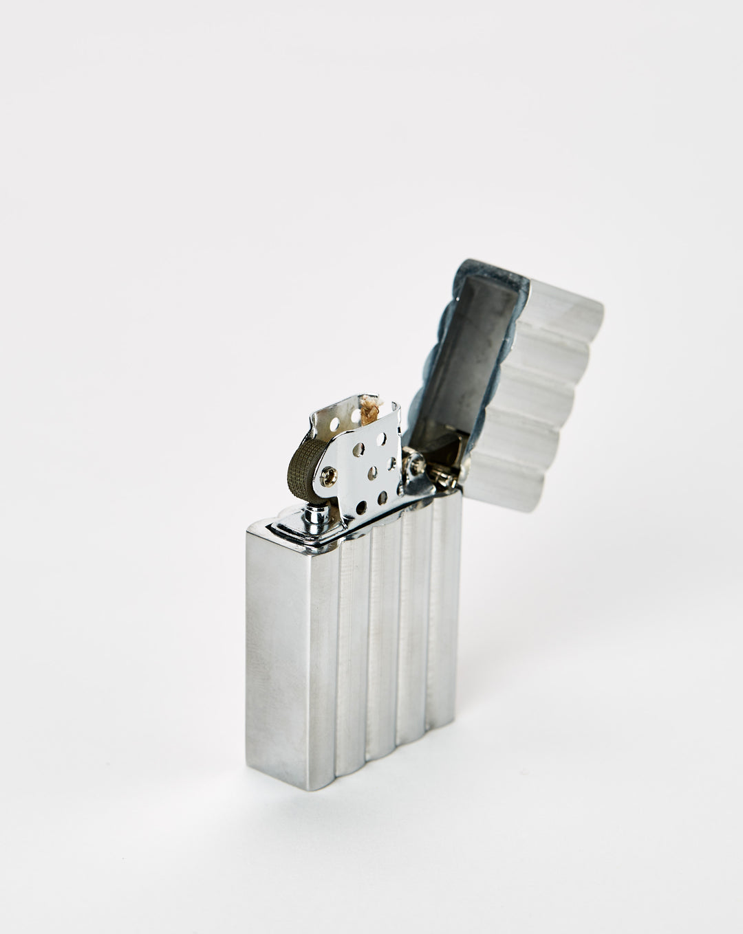 Tsubota Pearl Hard-Edge Lighter - XHIBITION