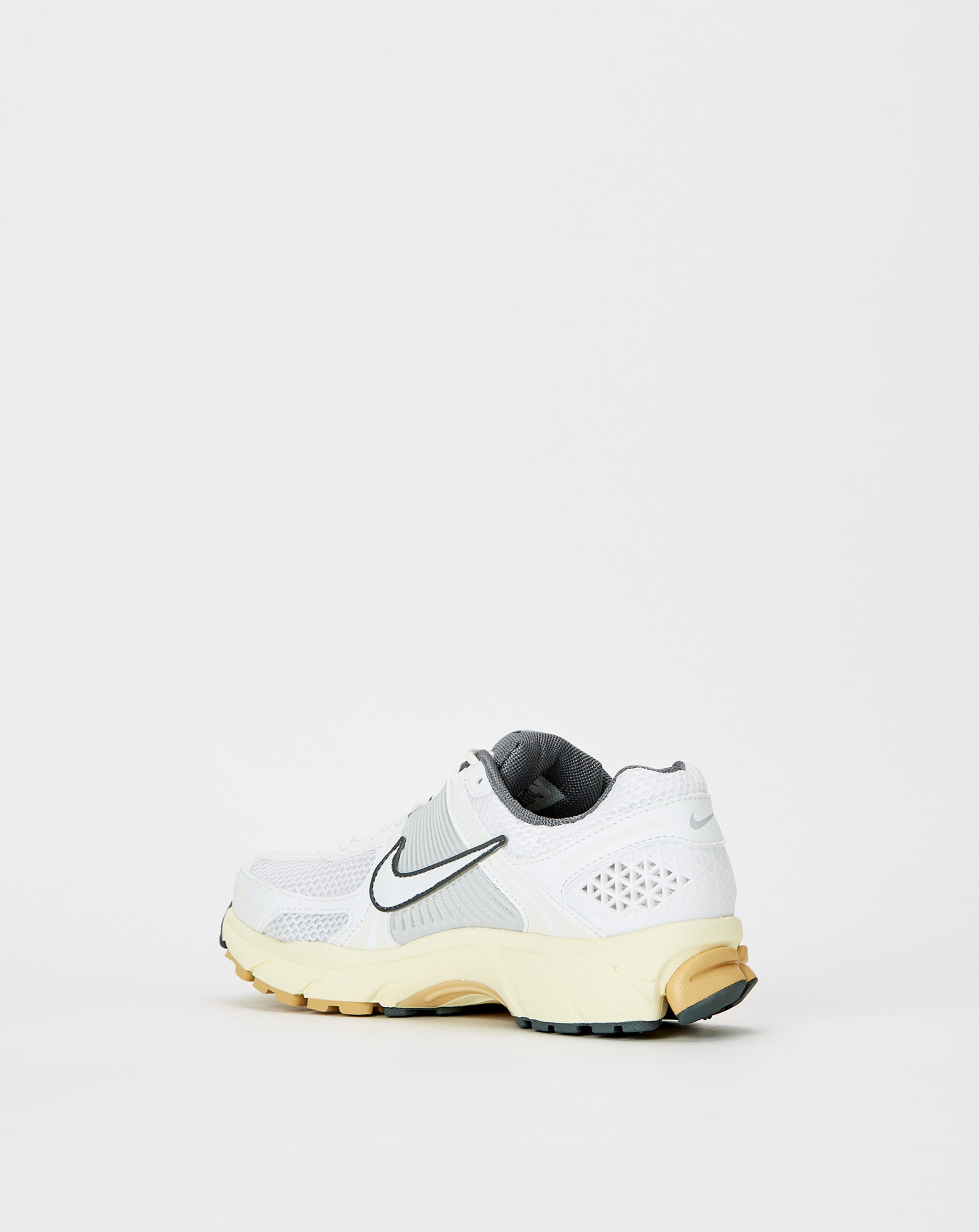 Nike Women's Zoom Vomero 5  - XHIBITION