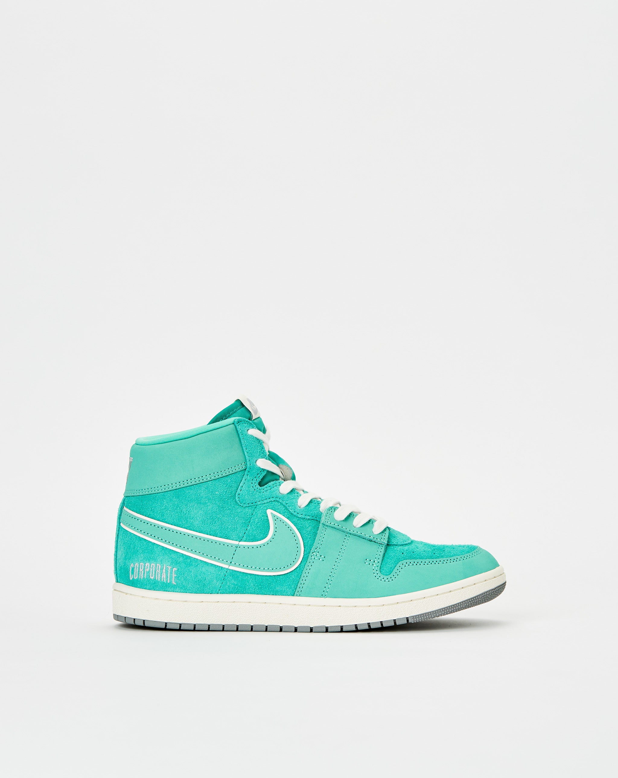 Corporate x Jordan Air Ship 'Light Menta' – Xhibition