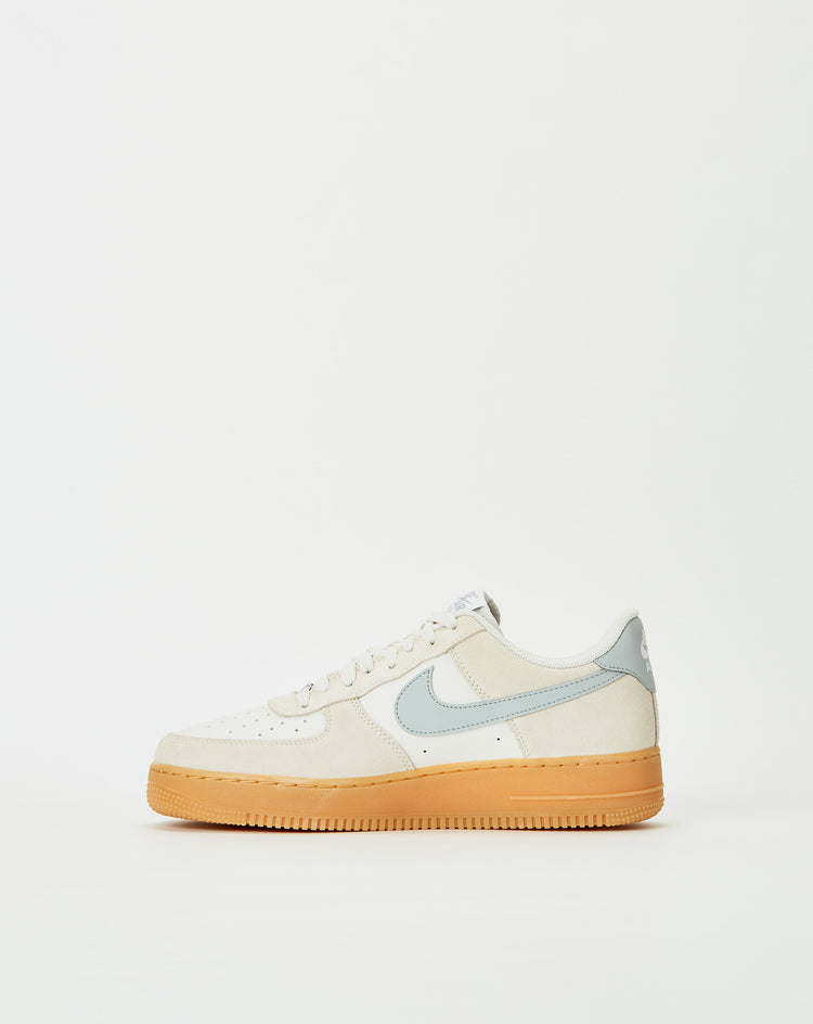 Nike Air Force 1 '07 LV8  - XHIBITION