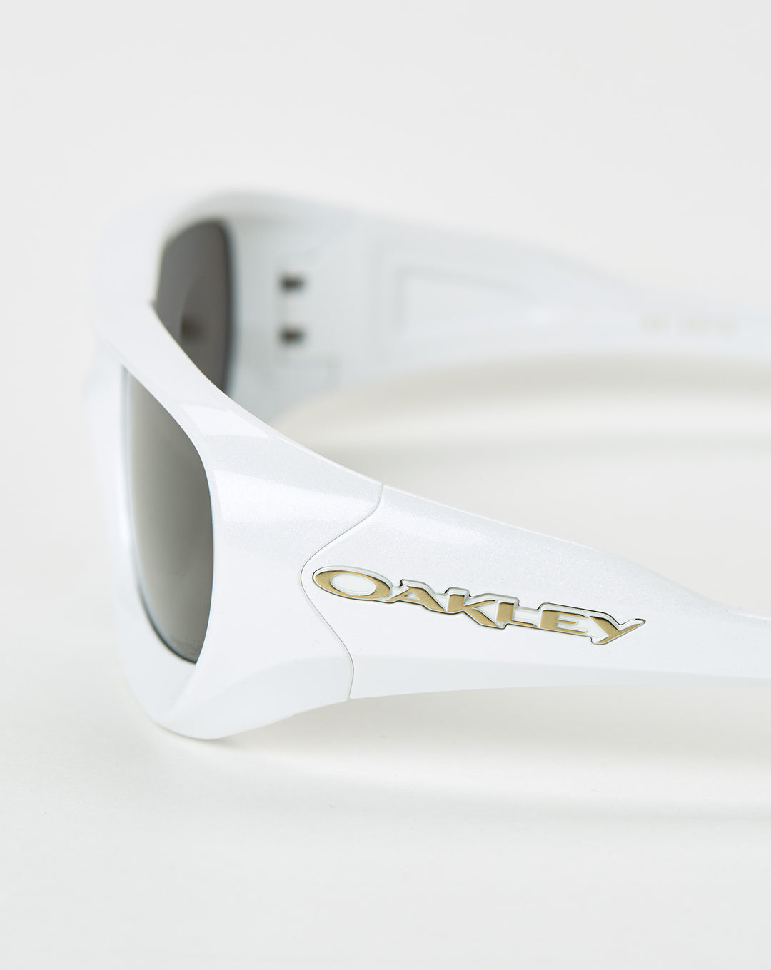 Oakley De Soto  - XHIBITION