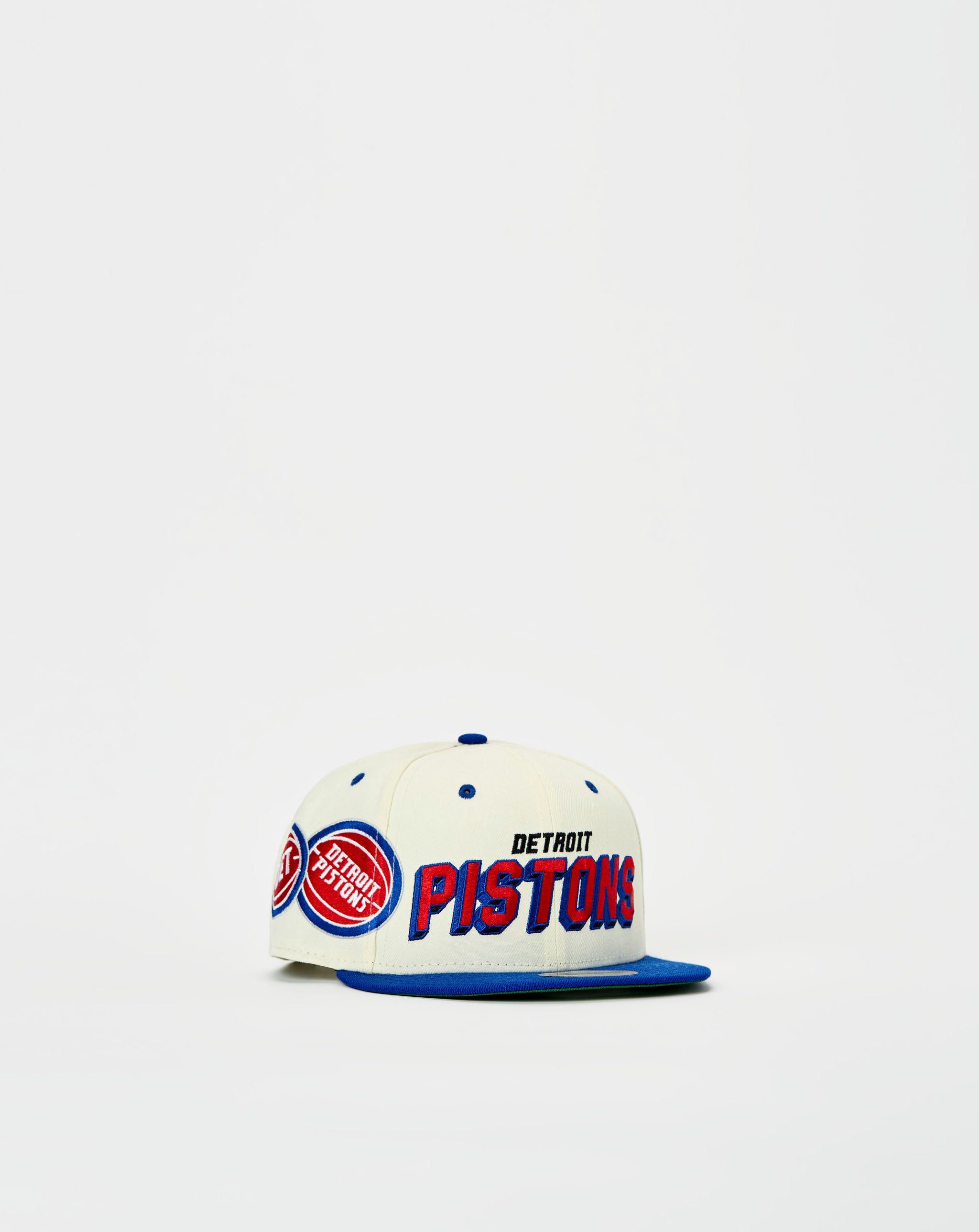 White Detroit Pistons Snapback